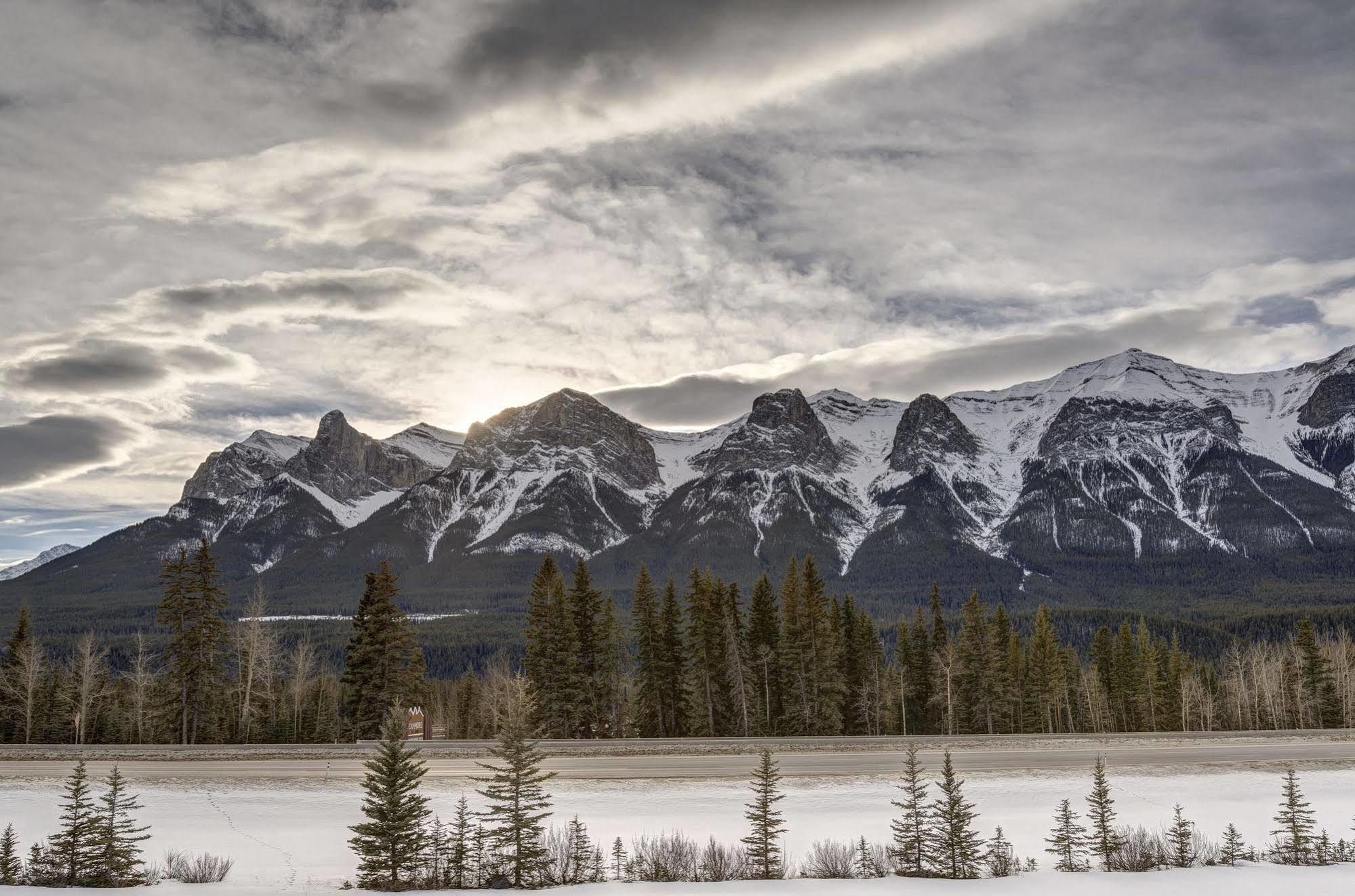 Inn Of The Rockies Canmore Ngoại thất bức ảnh